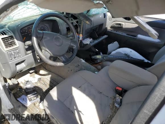 2005 Chevrolet Colorado LS Z71 с VIN 1GCDT196758175960, выставлен на аукционе Copart как лот 48176765 с пробегом Не указан миль и Списание • Salvage title. История ставок и продаж доступна на DreamBid. Изображение 8.