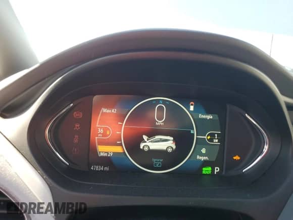 2020 Chevrolet Bolt EV Premier z VIN 1G1FZ6S09L4131384, wystawiony jako Copart lot #82260295 z przebiegiem 47 834 mil mil oraz Szkoda całkowita • Salvage title. Historia ofert i sprzedaży dostępna na DreamBid. Obrazek 9.