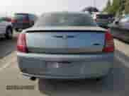 2006 Chrysler 300 C SRT-8 с VIN 2C3LA73W76H508574, выставлен на аукционе Copart как лот 69081025 с пробегом 196 734 миль миль и Чистый • Clean title. История ставок и продаж доступна на DreamBid. Изображение 6.