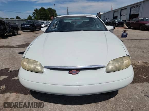 1996 Chevrolet Monte Carlo LS с VIN 2G1WW12M9T9147080, выставлен на аукционе Copart как лот 63085425 с пробегом 168 059 миль миль и Списание • Salvage title. История ставок и продаж доступна на DreamBid. Изображение 5.