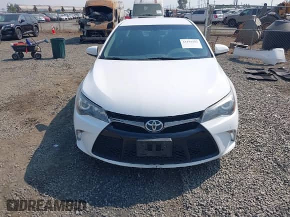 2016 Toyota Camry LE с VIN 4T1BF1FK4GU191491, выставлен на аукционе IAAI как лот 43153102 с пробегом 136 363 миль миль и . История ставок и продаж доступна на DreamBid. Изображение 13.