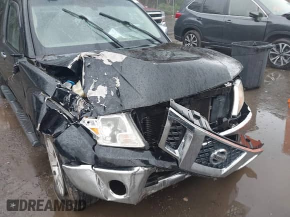 2011 Nissan Frontier Pro-4X z VIN 1N6AD0EV5BC440663, wystawiony jako IAAI lot #41923918 z przebiegiem 168 331 mil mil oraz . Historia ofert i sprzedaży dostępna na DreamBid. Obrazek 6.