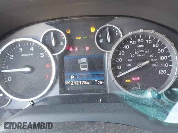 2015 Toyota Tundra SR z VIN 5TFUW5F17FX479045, wystawiony jako IAAI lot #43363287 z przebiegiem 212 178 mil mil oraz . Historia ofert i sprzedaży dostępna na DreamBid. Obrazek 7.