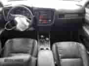 2020 Mitsubishi Outlander SE with VIN JA4AD3A34LJ000854, listed as a Copart auction lot 80376935 with 123,035 mi miles and Clean title. Bid and sale history available at DreamBid. Image 8.