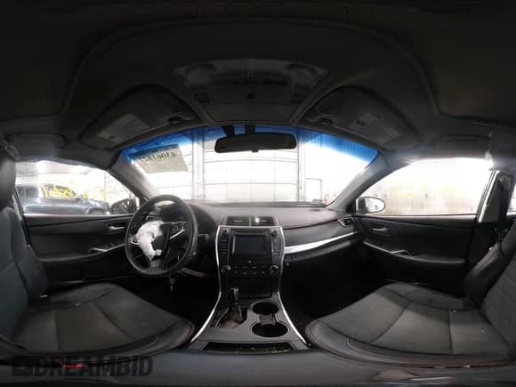 2017 Toyota Camry XLE с VIN 4T1BF1FK2HU327005, выставлен на аукционе IAAI как лот 43061827 с пробегом Не указан миль и . История ставок и продаж доступна на DreamBid. Изображение 19.