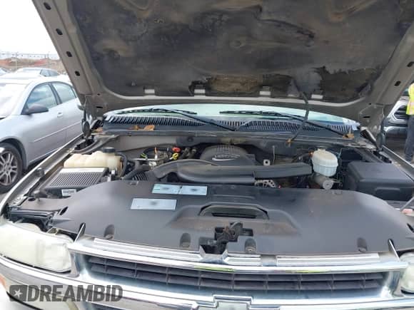 2003 Chevrolet Tahoe Z71 with VIN 1GNEK13Z23R204662, listed as a IAAI auction lot 42113010 with 209,429 mi miles and . Bid and sale history available at DreamBid. Image 10.
