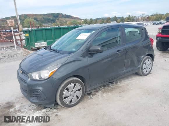 2017 Chevrolet Spark LS с VIN KL8CB6SA8HC725512, выставлен на аукционе IAAI как лот 43223165 с пробегом 226 269 миль миль и . История ставок и продаж доступна на DreamBid. Изображение 2.