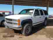 1995 Chevrolet Suburban с VIN 1GNGK26N4SJ358343, выставлен на аукционе IAAI как лот 43271531 с пробегом Не указан миль и . История ставок и продаж доступна на DreamBid. Изображение 2.