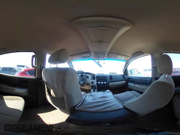 2007 Toyota Tundra SR5 z VIN 5TBET54147S455673, wystawiony jako IAAI lot #41940386 z przebiegiem 331 554 mil mil oraz . Historia ofert i sprzedaży dostępna na DreamBid. Obrazek 20.