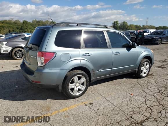 2010 Subaru Forester X Premium с VIN JF2SH6CC6AH781363, выставлен на аукционе Copart как лот 85924715 с пробегом 144 601 миль миль и Чистый • Clean title. История ставок и продаж доступна на DreamBid. Изображение 3.