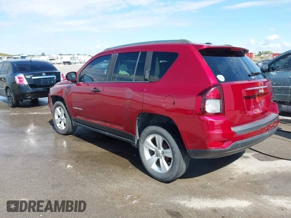 2014 Jeep Compass Latitude with VIN 1C4NJCEB4ED651713, listed as a IAAI auction lot 43305790 with 139,289 mi miles and . Bid and sale history available at DreamBid. Image 3.