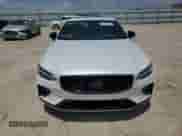 2024 Volvo S60 Plus Black Edition с VIN 7JRL12FHXRG281975, выставлен на аукционе Copart как лот 64807344 с пробегом 5 629 миль миль и Списание • Salvage title. История ставок и продаж доступна на DreamBid. Изображение 5.