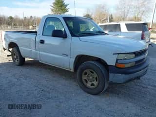 1999 Chevrolet Silverado 1500 Work Truck z VIN 1GCEK14V3XE151701, wystawiony jako IAAI lot #41698656 z przebiegiem 265 931 mil mil oraz . Historia ofert i sprzedaży dostępna na DreamBid. Obrazek 1.