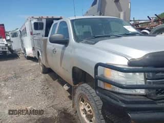 2011 Chevrolet Silverado 2500HD с VIN 1GB2KVCG0BZ409840, выставлен на аукционе IAAI как лот 42944133 с пробегом Не указан миль и . История ставок и продаж доступна на DreamBid. Изображение 1.