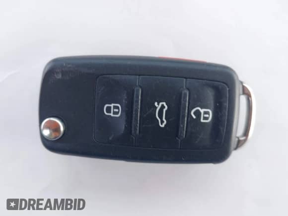 2017 Volkswagen Tiguan Sport с VIN WVGUV7AX2HK023007, выставлен на аукционе IAAI как лот 43286668 с пробегом 146 146 миль миль и . История ставок и продаж доступна на DreamBid. Изображение 11.