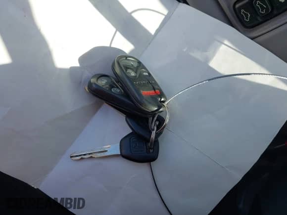 2000 Honda Accord EX with VIN 1HGCG1657YA093379, listed as a IAAI auction lot 43408025 with 259,240 mi miles and . Bid and sale history available at DreamBid. Image 11.