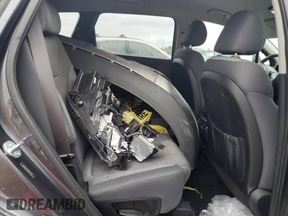 2023 Hyundai Santa Fe SEL с VIN 5NMS24AJ2PH634633, выставлен на аукционе Copart как лот 67823245 с пробегом 30 650 миль миль и Списание • Salvage title. История ставок и продаж доступна на DreamBid. Изображение 11.