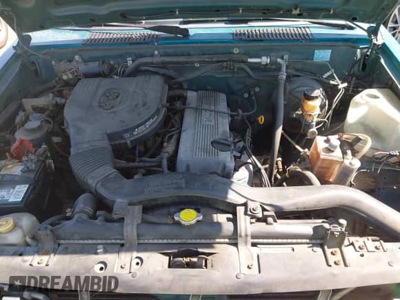 1996 Nissan Frontier XE z VIN 1N6SD16S2TC322599, wystawiony jako IAAI lot #42395420 z przebiegiem 217 831 mil mil oraz . Historia ofert i sprzedaży dostępna na DreamBid. Obrazek 10.