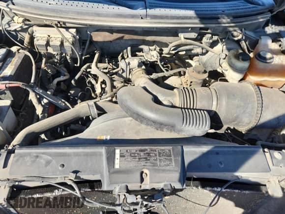 2008 Ford F-150 XL with VIN 1FTRW12W58FB44942, listed as a Copart auction lot 82587895 with 174,182 mi miles and Salvage title. Bid and sale history available at DreamBid. Image 11.