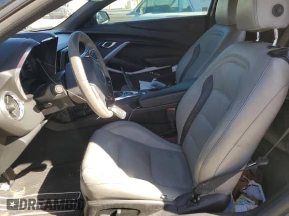 2018 Chevrolet Camaro 1LS с VIN 1G1FA1RS9J0188125, выставлен на аукционе Copart как лот 79361534 с пробегом 68 420 миль миль и Списание • Salvage title. История ставок и продаж доступна на DreamBid. Изображение 7.