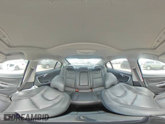 2015 Volvo S60 T5 Drive-E Platinum с VIN YV140MFM0F2336614, выставлен на аукционе Copart как лот 67355195 с пробегом 160 377 миль миль и Списание • Salvage title. История ставок и продаж доступна на DreamBid. Изображение 14.