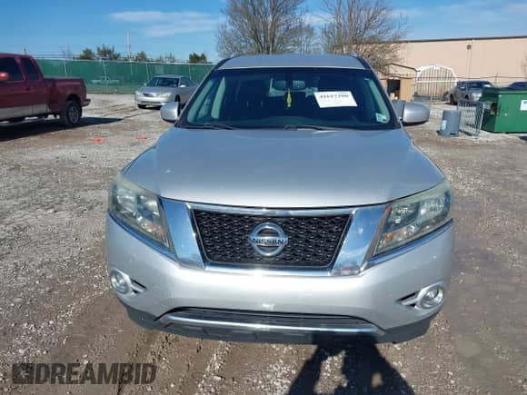 2014 Nissan Pathfinder S with VIN 5N1AR2MN1EC706374, listed as a IAAI auction lot 41617390 with 174,487 mi miles and . Bid and sale history available at DreamBid. Image 6.