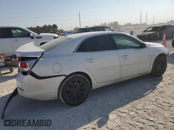 2014 Chevrolet Malibu LT with VIN 1G11E5SL0EF197629, listed as a Copart auction lot 87372625 with 187,486 mi miles and Salvage title. Bid and sale history available at DreamBid. Image 3.