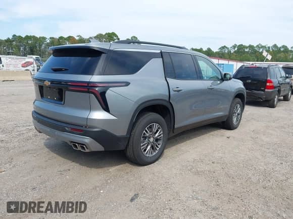 2025 Chevrolet Traverse FWD LT with VIN 1GNERGRS3SJ164582, listed as a IAAI auction lot 43261388 with 11,306 mi miles and . Bid and sale history available at DreamBid. Image 4.