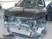 2023 Mitsubishi Outlander ES z VIN JA4ARUAU9PU013541, wystawiony jako IAAI lot #42392348 z przebiegiem 27 760 mil mil oraz . Historia ofert i sprzedaży dostępna na DreamBid. Obrazek 6.