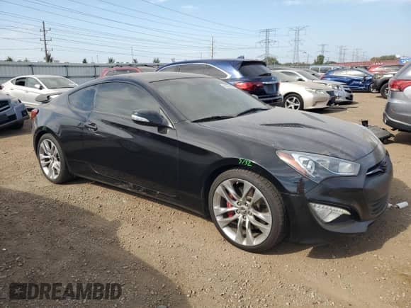 2014 Hyundai Genesis Coupe Ultimate с VIN KMHHU6KJXEU113420, выставлен на аукционе Copart как лот 81993125 с пробегом 163 451 миль миль и Списание • Salvage title. История ставок и продаж доступна на DreamBid. Изображение 4.
