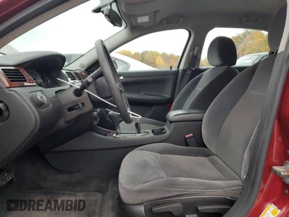 2009 Chevrolet Impala LT z VIN 2G1WT57N291308104, wystawiony jako Copart lot #87437795 z przebiegiem 75 042 mil mil oraz Czysty tytuł • Clean title. Historia ofert i sprzedaży dostępna na DreamBid. Obrazek 7.