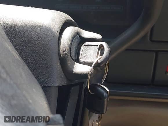 1999 Chevrolet Suburban with VIN 3GNGC26J8XG144488, listed as a IAAI auction lot 42486287 with 219,196 mi miles and . Bid and sale history available at DreamBid. Image 11.