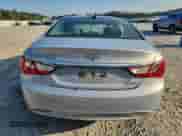 2012 Hyundai Sonata Limited с VIN 5NPEC4AC8CH498792, выставлен на аукционе Copart как лот 81153705 с пробегом 212 540 миль миль и Списание • Salvage title. История ставок и продаж доступна на DreamBid. Изображение 6.