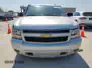 2010 Chevrolet Tahoe LS z VIN 1GNUCAE01AR288249, wystawiony jako Copart lot #71568515 z przebiegiem Nie podano mil oraz Szkoda całkowita • Salvage title. Historia ofert i sprzedaży dostępna na DreamBid. Obrazek 5.