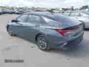 2024 Hyundai Elantra Blue z VIN KMHLM4DJ8RU109335, wystawiony jako IAAI lot #43463504 z przebiegiem 39 086 mil mil oraz . Historia ofert i sprzedaży dostępna na DreamBid. Obrazek 3.