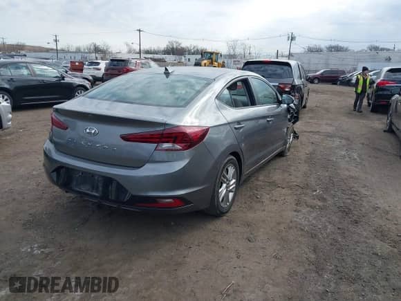 2019 Hyundai Elantra SEL с VIN 5NPD84LF7KH417770, выставлен на аукционе IAAI как лот 41781667 с пробегом 61 951 миль миль и . История ставок и продаж доступна на DreamBid. Изображение 4.