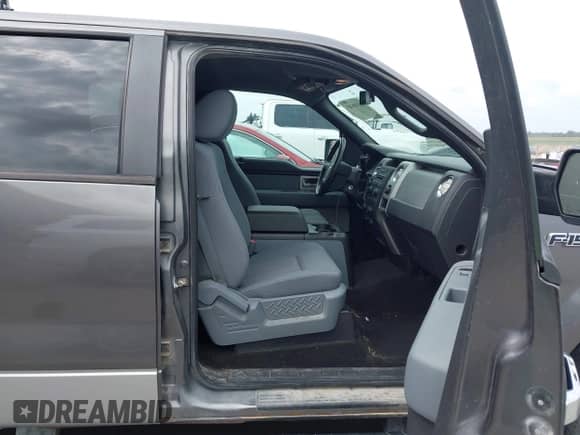 2011 Ford F-150 XL с VIN 1FTFW1EF1BFB61727, выставлен на аукционе IAAI как лот 43119483 с пробегом 187 673 миль миль и . История ставок и продаж доступна на DreamBid. Изображение 5.