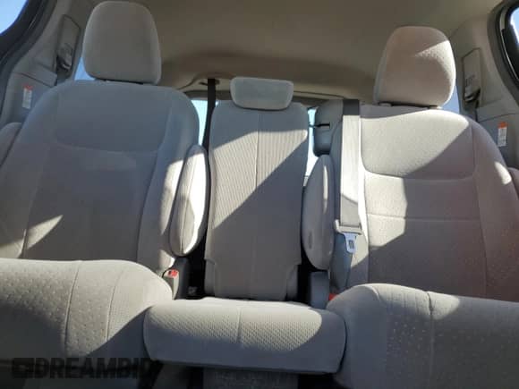 2017 Toyota Sienna LE with VIN 5TDKZ3DC2HS801090, listed as a Copart auction lot 85857305 with 401,170 mi miles and Salvage title. Bid and sale history available at DreamBid. Image 10.