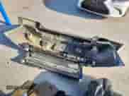 2013 Chevrolet Tahoe LTZ с VIN 1GNSCCE05DR185620, выставлен на аукционе Copart как лот 61861265 с пробегом 191 080 миль миль и Списание • Salvage title. История ставок и продаж доступна на DreamBid. Изображение 13.