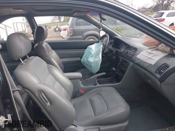 1997 Honda Accord EX with VIN 1HGCD726XVA025342, listed as a IAAI auction lot 42109885 with 162,626 mi miles and . Bid and sale history available at DreamBid. Image 5.