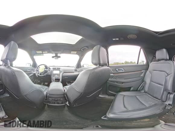 2018 Ford Explorer Limited с VIN 1FM5K8F85JGA77639, выставлен на аукционе Copart как лот 67436545 с пробегом 112 391 миль миль и Списание • Salvage title. История ставок и продаж доступна на DreamBid. Изображение 15.