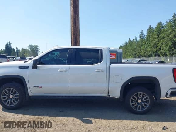 2022 GMC Sierra 1500 AT4 with VIN 1GTP9EEL3NZ178637, listed as a IAAI auction lot 42417067 with 53,021 mi miles and . Bid and sale history available at DreamBid. Image 13.