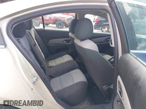 2014 Chevrolet Cruze LS with VIN 1G1PA5SG0E7190408, listed as a IAAI auction lot 43389511 with 158,021 mi miles and . Bid and sale history available at DreamBid. Image 8.