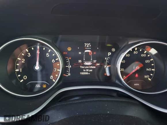 2017 Jeep Compass Latitude с VIN 3C4NJDBB9HT640294, выставлен на аукционе Copart как лот 87308905 с пробегом 102 308 миль миль и Списание • Salvage title. История ставок и продаж доступна на DreamBid. Изображение 9.
