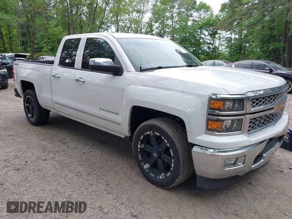 2014 Chevrolet Silverado 1500 LTZ z VIN 1GCVKSEC6EZ237755, wystawiony jako IAAI lot #42213523 z przebiegiem 183 307 mil mil oraz . Historia ofert i sprzedaży dostępna na DreamBid. Obrazek 1.