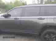 2023 Jeep Grand Cherokee Altitude с VIN 1C4RJJAG4P8836508, выставлен на аукционе IAAI как лот 42186698 с пробегом 46 807 миль миль и . История ставок и продаж доступна на DreamBid. Изображение 14.