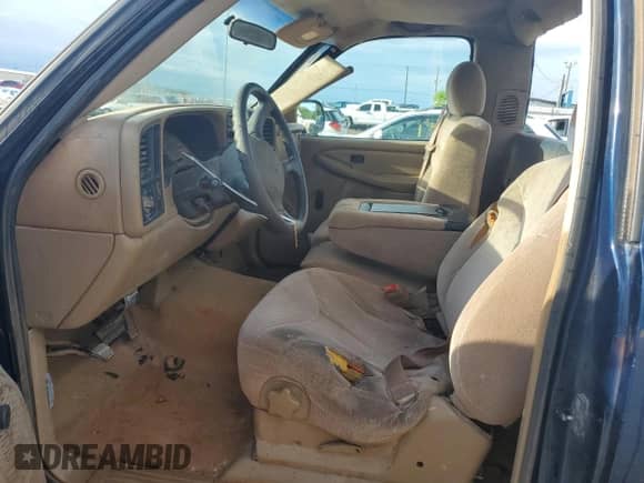 2000 GMC Sierra 1500 SL с VIN 1GTEC14W1YZ198516, выставлен на аукционе Copart как лот 60039995 с пробегом Не указан миль и Списание • Salvage title. История ставок и продаж доступна на DreamBid. Изображение 7.