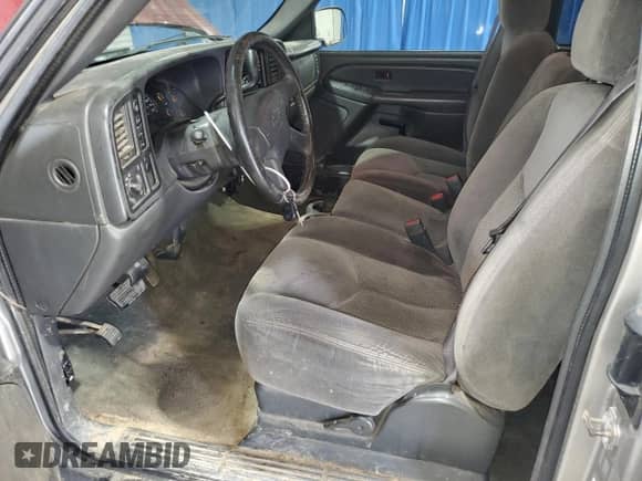 2006 Chevrolet Silverado 1500 LT1 with VIN 2GCEK19V261345970, listed as a Copart auction lot 68275715 with 238,037 mi miles and Clean title. Bid and sale history available at DreamBid. Image 7.