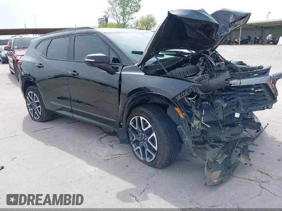 2024 Chevrolet Blazer RS with VIN 3GNKBERS5RS181954, listed as a IAAI auction lot 42057083 with 10,701 mi miles and . Bid and sale history available at DreamBid. Image 19.