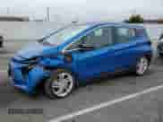 2023 Chevrolet Bolt EV 1LT z VIN 1G1FW6S07P4111164, wystawiony jako Copart lot #55976743 z przebiegiem 4 937 mil mil oraz . Historia ofert i sprzedaży dostępna na DreamBid. Obrazek 1.